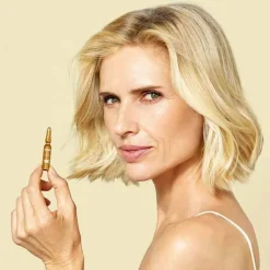 ISDIN Isdinceutics Flavo-C Ultraglican Ampullen, 10X2 ml